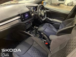 Skoda Fabia Ambition 1.0MPI 65bhp *Sports Pack* - Image 4