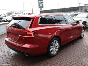 2.0T5 MOMENTUM EDITION 5DR ESTATE AUTOMATIC // VER - Image 4