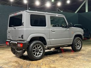 Suzuki Jimny 4WD XC - FACTORY ALLOYS - CRUISE CONT - Image 4