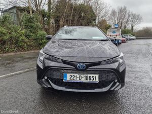 TOYOTA COROLLA/2022/IRISH CAR/1.8 PETROL HYBRID - Image 3