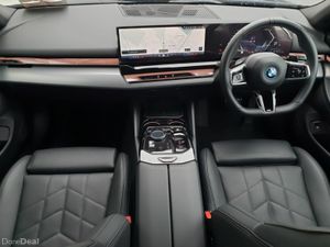 BMW 5-Series 530e M Sport - Image 4