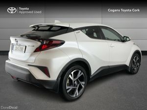 Toyota C-HR Sport - Image 2