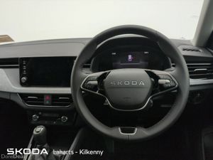 Skoda Scala SELECTION 1.0TSI 115HP EX DEMO - Image 3