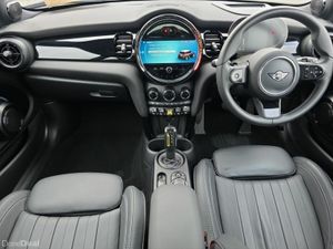 Mini Cooper Electric Shadow Edition - Image 4