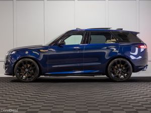 2023 Range Rover Sport P440e Dynamic SE - Image 3