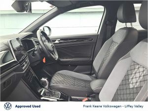 Volkswagen T-Roc R-LINE AUTO 1.5 TSI 150HP DSG *IR - Image 4