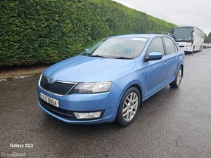 Skoda Rapid 2013 1.6 TDI AMBITION - Image 4