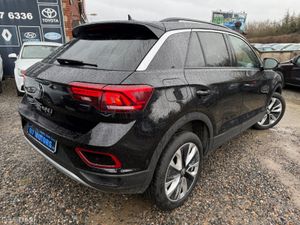 2023 Volkswagen T-Roc  2.0 LIFE - Image 4