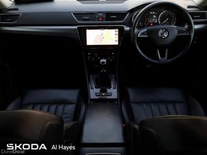 Skoda Superb **HEATED SEATS**SAT NAV**2.0 TDI 150b - Image 2