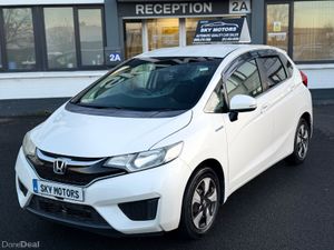 Honda Fit 2017 1.5 Hybrid Automatic - Image 3