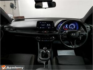 Hyundai i30 i 30 Petrol 5DR - Image 2