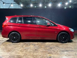 BMW 2-Series 7 SEATER - FULL BEIGE LEATHER UPHOLST - Image 3