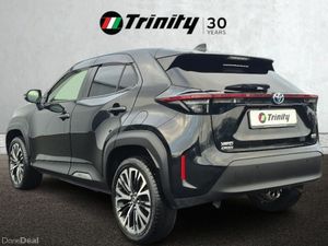 Toyota Yaris Cross ** 1.5 HYBRID ** AUTO ** HUGE S - Image 3