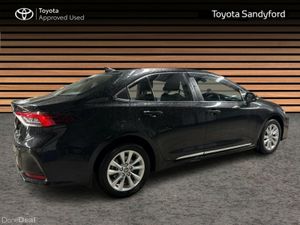 Toyota Corolla HYBRID LUNA AUTO SALOON // TOYOTA S - Image 2