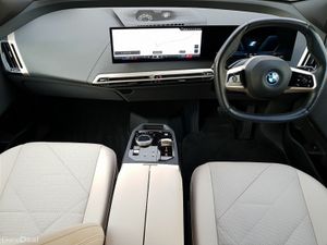 BMW iX xDrive50 M Sport - Image 4