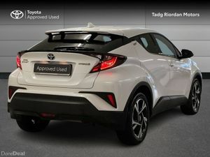 Toyota C-HR HYBRID SPORT - Image 2