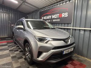 2017 Toyota RAV4 2.0 D-4D (143) 2WD LUNA - Image 3