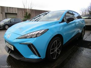 MG MG4 LR - Exclusive-64kwh 5DR Auto - Image 4