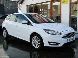 Ford Focus Titanium 1.0 125PS 6SPD 4DR - Image 3