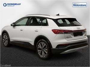 Audi Q4 E-Tron Estate Sport - Image 3