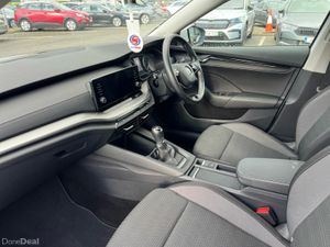 Skoda Octavia OCTAVIA  COMBI AMB 1.0TSI 110HP - Image 3