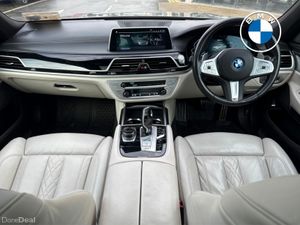BMW 7-Series 745e M Sport Saloon - Image 4