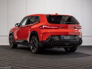 242 BMW XM 50e - Image 4
