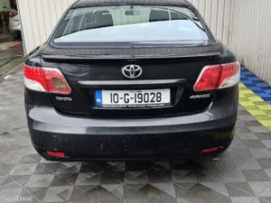2010 Toyota Avensis 2.0 D-4D Terra - Image 4
