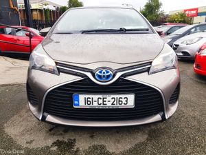 161 TOYOTA YARIS HYBRID AUTOMATIC V.Low KM 12 MONT - Image 3