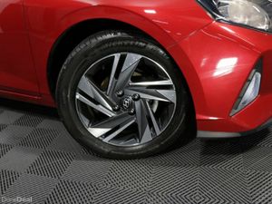 Hyundai i20 DELUXE PLUS 1.2L PETROL HATCHBCAK - Image 3