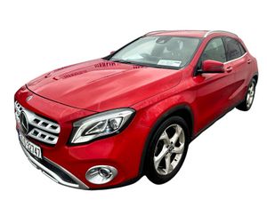 Mercedes-Benz GLA 180 STYLE Auto Petrol Low miles - Image 3