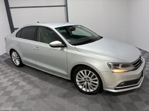 2016 Volkswagen Jetta Highline 2.0 TDi Manual - Image 2