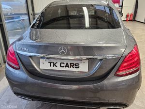 17 MERCEDES BENZ C-CLASS 220 LOW KMS - Image 4