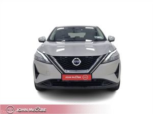 Nissan Qashqai 1.3 MILD HYBRID SV PREMIUM MANUAL * - Image 4