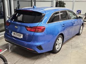 19 KIA CEED K3 ESTATE 1.6 DIESEL - Image 3