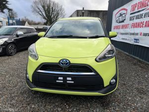 Toyota Sienta 2016/8 - Image 2