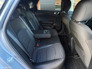 Kia Ceed MY23 1.0HP GTL 5DR - Image 4