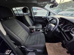 Volkswagen Touran ( 162 REG 1.4 HIGHLINE 7 SEATER - Image 4