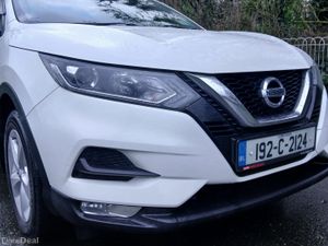 Nissan Qashqai 2019 *ONE OWNER* 1.5 DCi SV 5dr - Image 3
