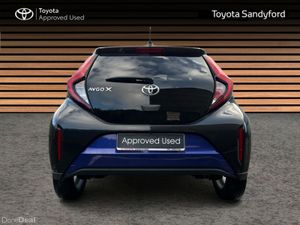 Toyota Aygo X DESIGN // NEW MODEL // REAR CAMERA / - Image 4
