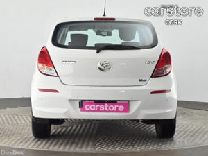 Hyundai i20 1.2 Premium - Image 4