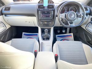 Volkswagen Scirocco R-Line - Image 3