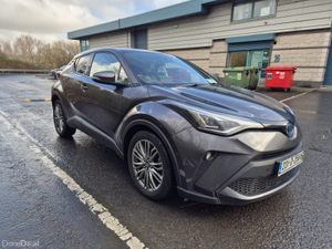 Toyota C-HR / 2023 / 1.8 Petrol Hybrid / Auto /NCT - Image 3