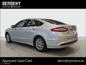 Ford Mondeo 2.0 HEV Vignale HEV - Image 4