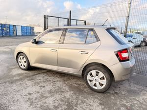 Skoda Fabia 2015 1.0 litter petrol Fresh NCT - Image 4