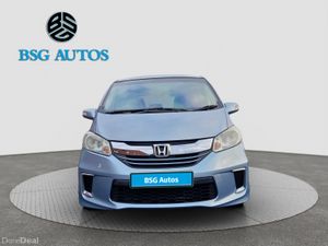 2014 HONDA FREED 1.5 HYBRID *7 SEATER* AUTOMATIC - Image 2