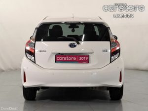 Toyota Aqua 1.5 HYBRID 5 DR - Image 4