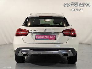 Mercedes-Benz GLA 180 AUTO 1.6 PET - Image 4