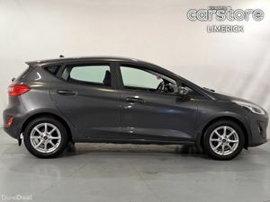 Ford Fiesta 1.1L 85 PS Titanium ** HEATED SEATS & - Image 2