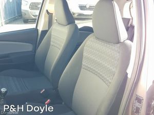 Toyota Yaris LUNA - Image 4